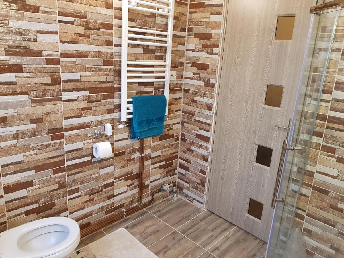 Aris Apartment フネドアラ エクステリア 写真